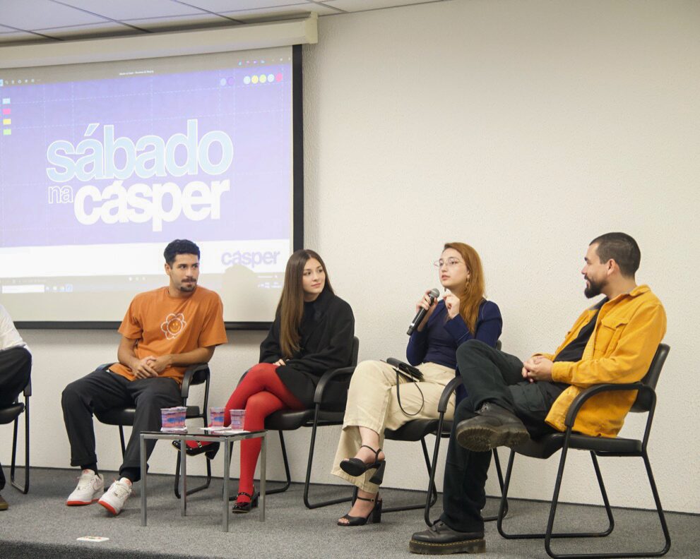 Convidados comentam experiências e desafios enfrentados na comunicação.