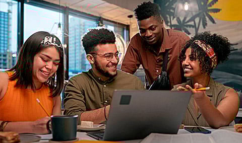 Imagem de destaque para o curso de pós-graduação em Marketing e Mídias Sociais