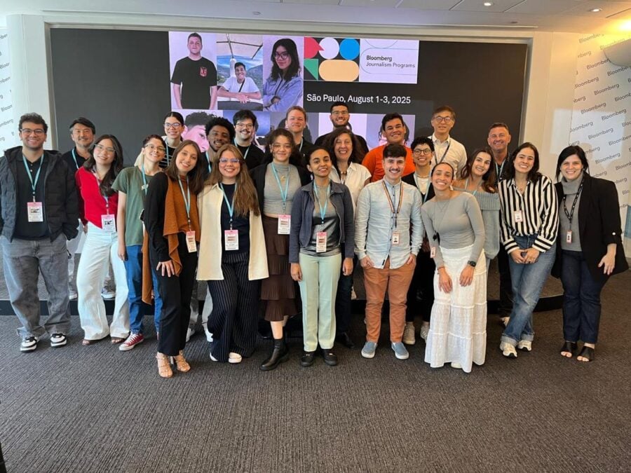 Notícia: Bloomberg News abre inscrições para o 2º Programa de Jornalismo Bloomberg Brasil