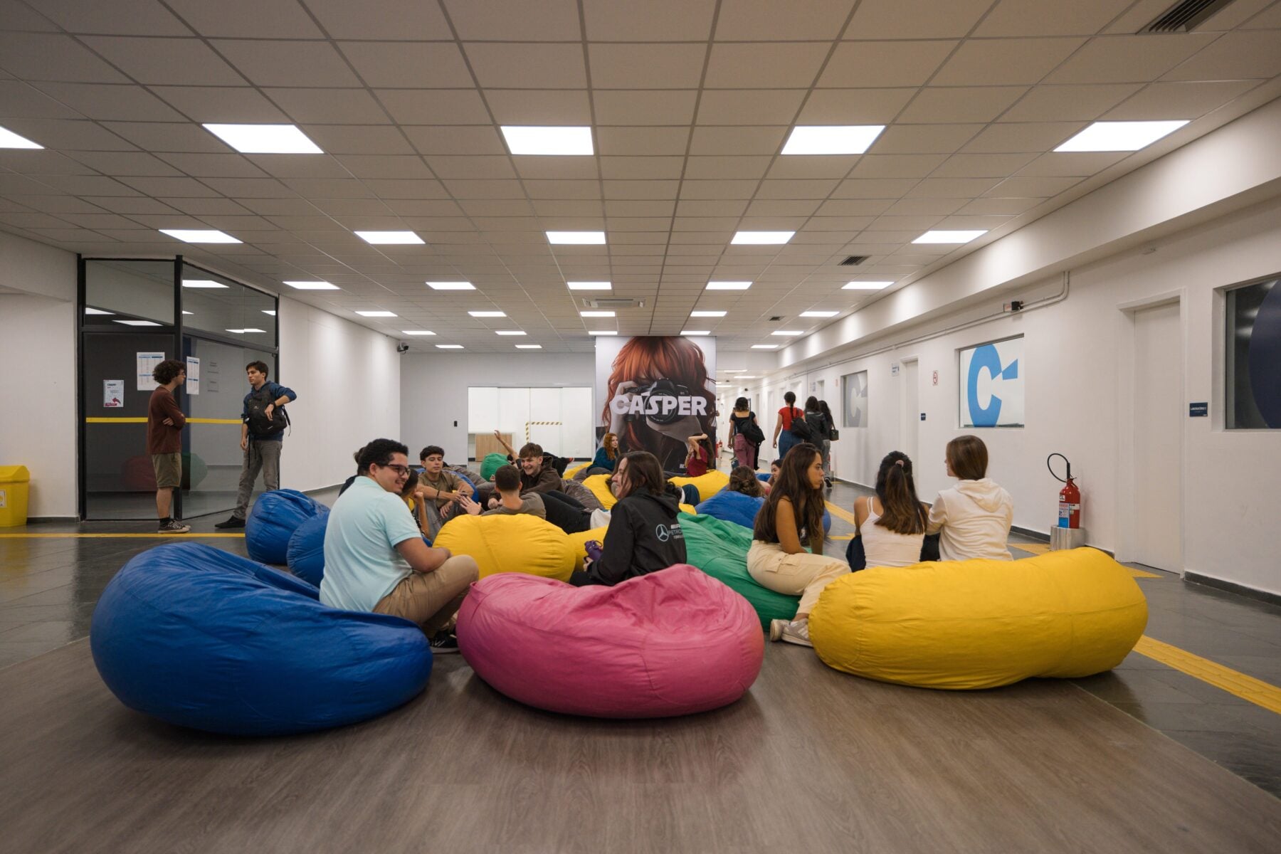 Notícia: Dia do Estagiário: Cásper impulsiona inserção de alunos no mercado de trabalho
